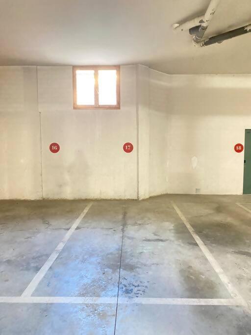 Espert I Cine I Garaje L Bbq L Piscina I Tenis